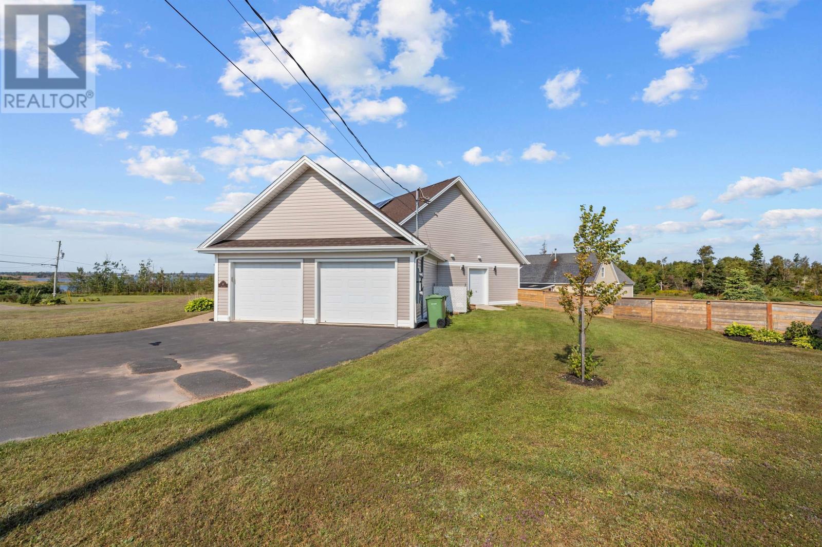 80 Pine Street, Brackley Beach, Prince Edward Island  C1E 2W2 - Photo 5 - 202421688