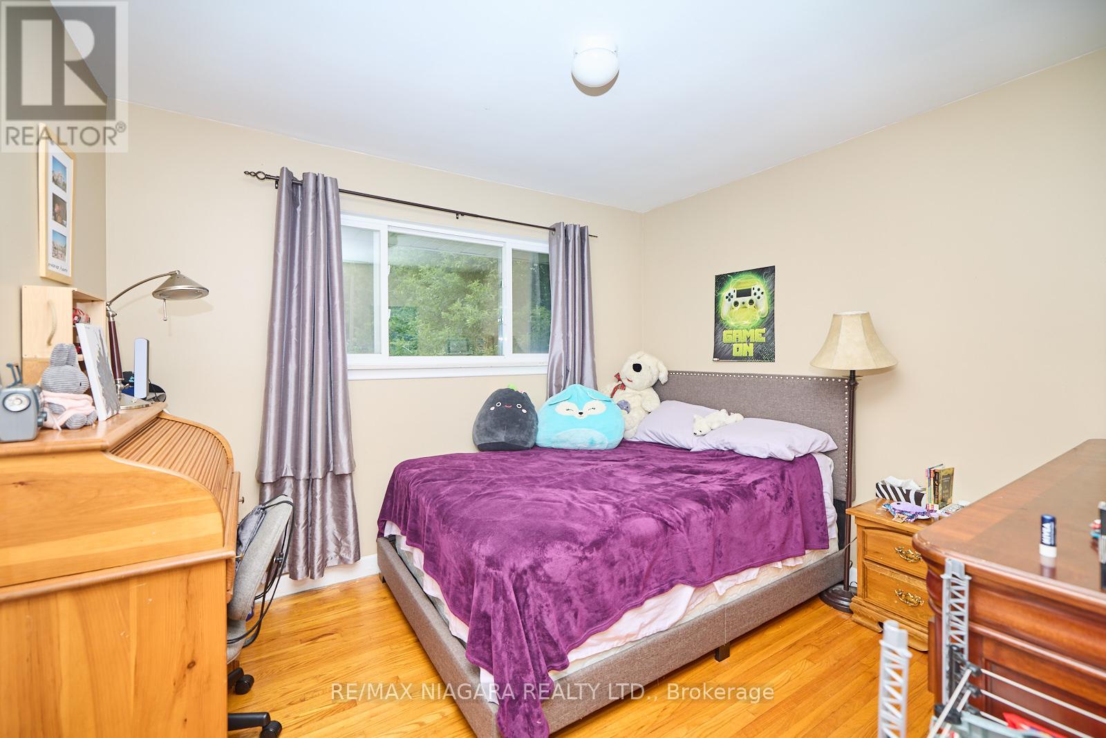 6100 Sidney Street, Niagara Falls (Stamford), Ontario  L2E 3A1 - Photo 8 - X9307287