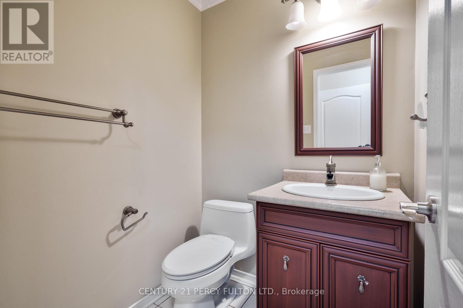 54 Cityview Circle E, Barrie (Holly), Ontario  L4N 7V1 - Photo 17 - S9299746