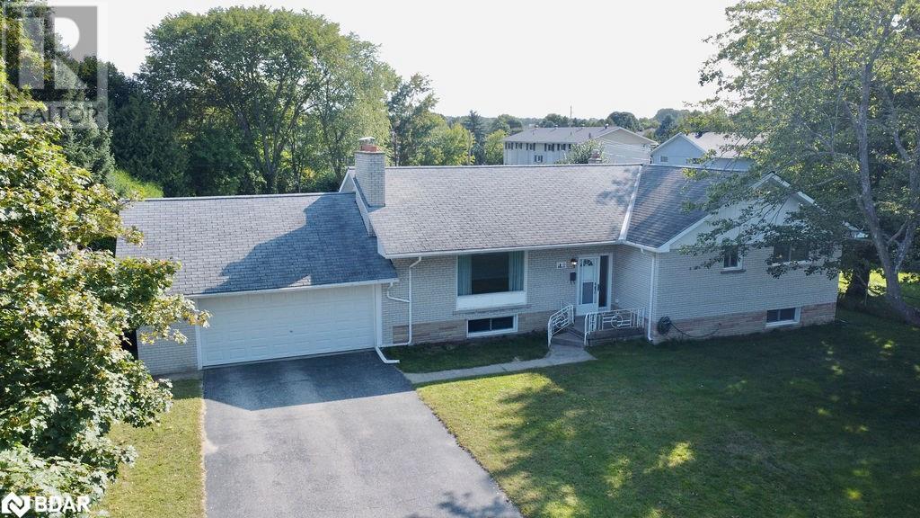 9 ANNE Street, penetanguishene, Ontario