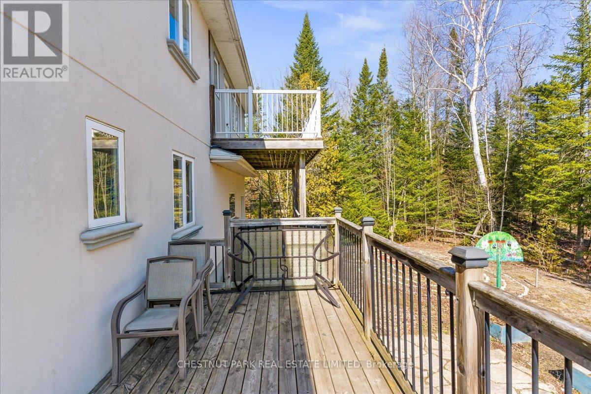 35 Sauble Woods Crescent, South Bruce Peninsula, Ontario  N0H 2G0 - Photo 33 - X9307635