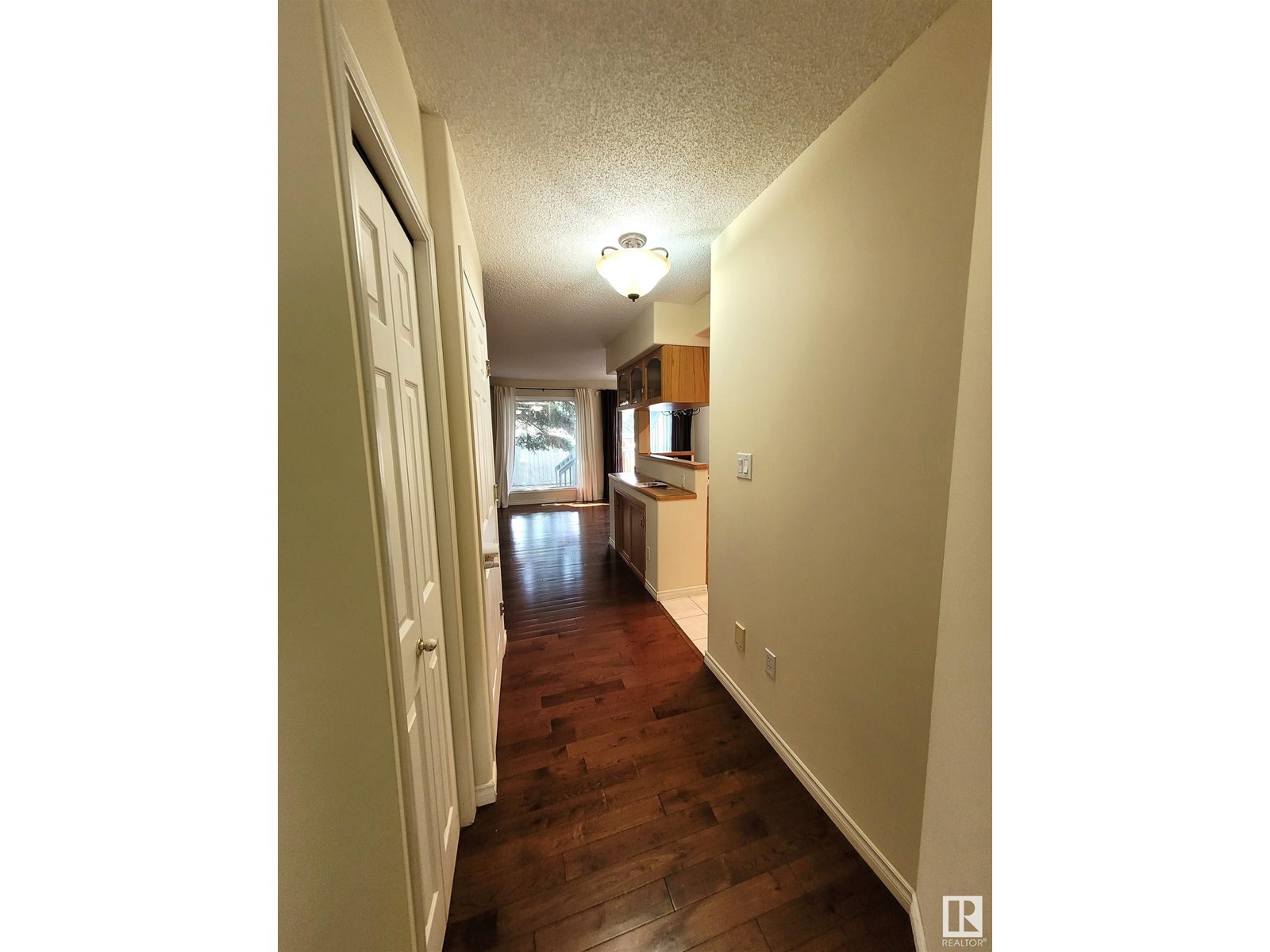 105 Bulyea Rd Nw, Edmonton, Alberta  T6R 2M9 - Photo 6 - E4401231