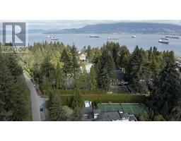 1784 DRUMMOND DRIVE, Vancouver, British Columbia