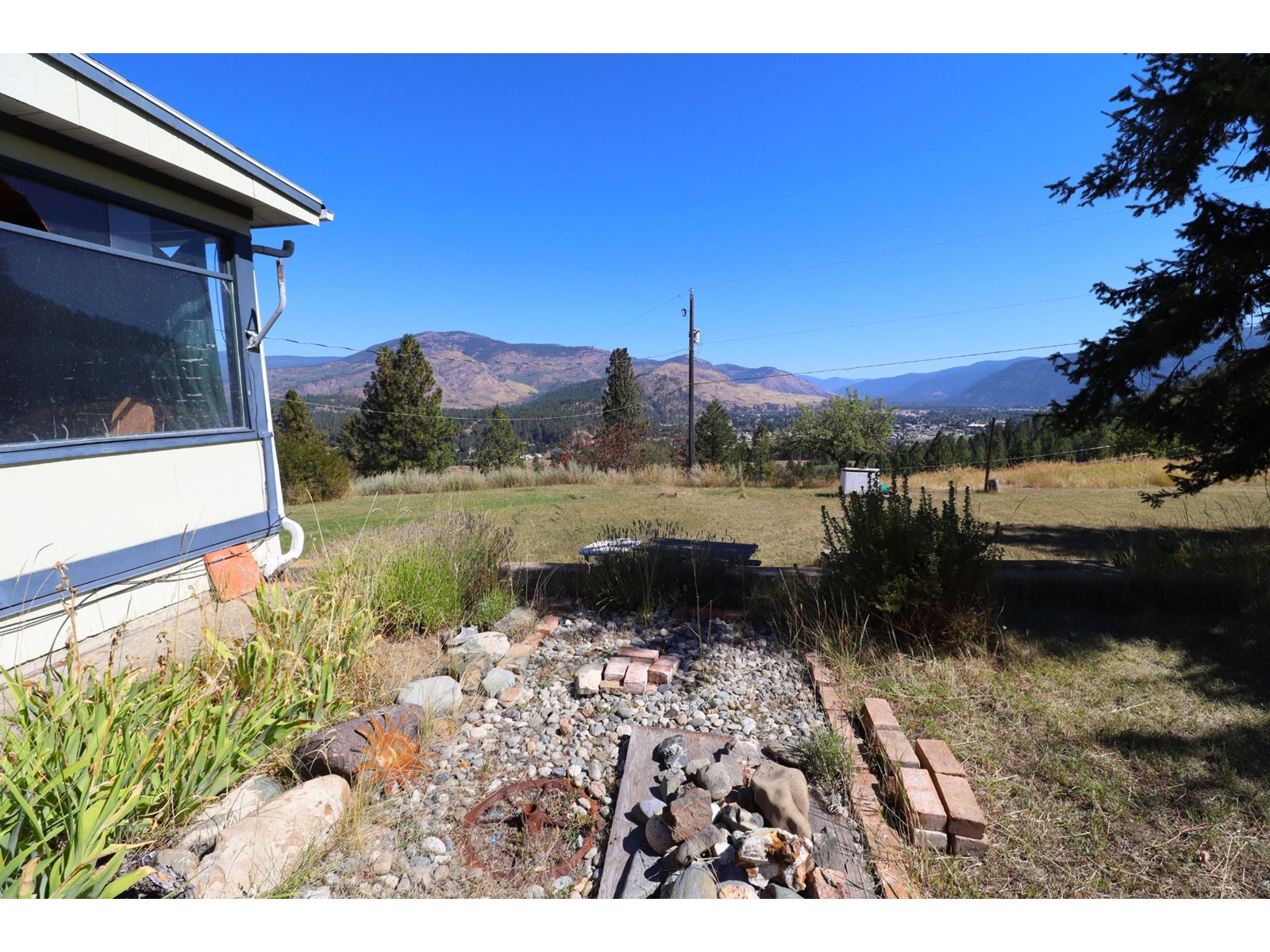 3775 Hardy Mountain Road, Grand Forks, British Columbia  V0H 1H2 - Photo 7 - 2479463