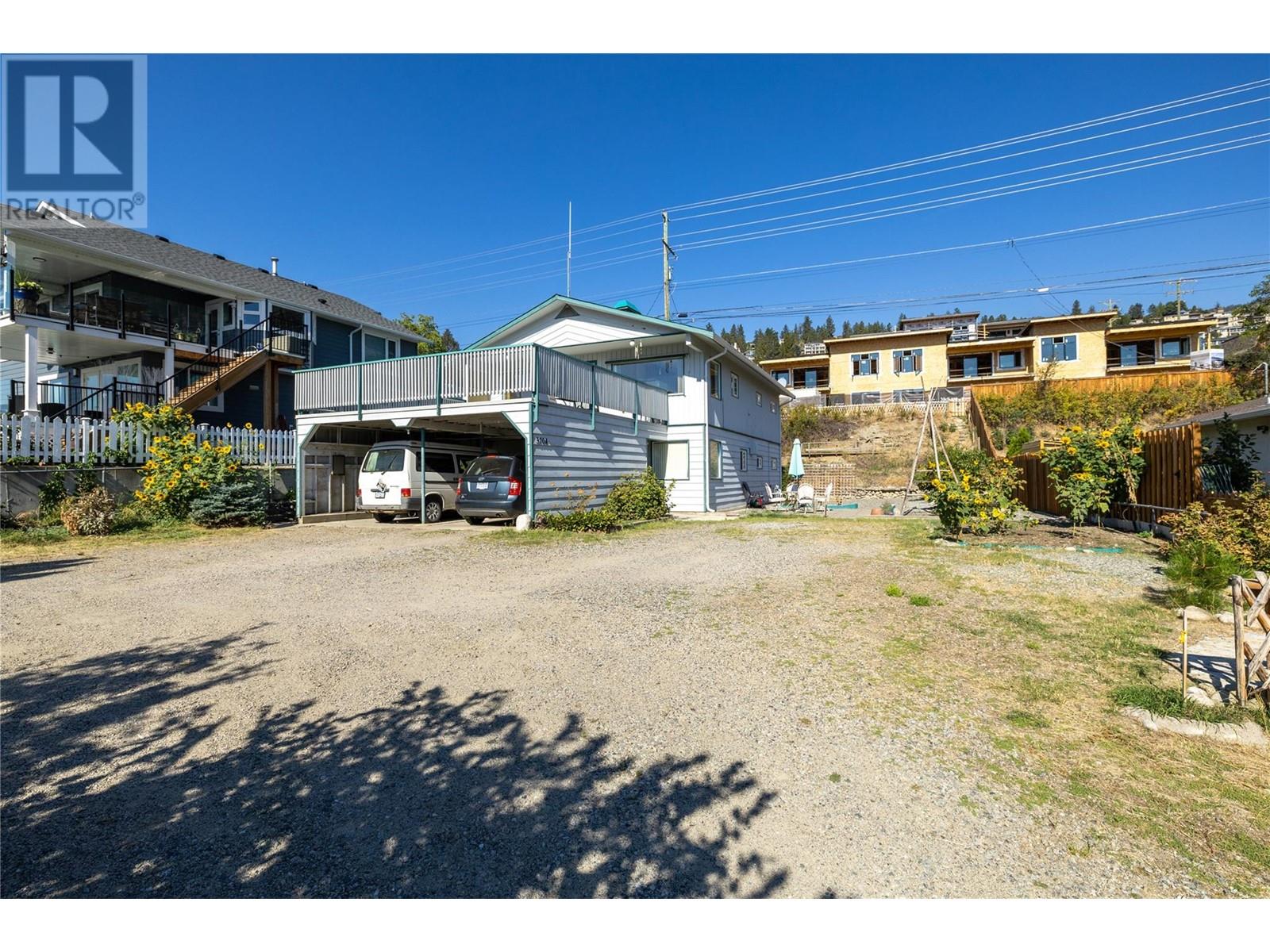 3704 Beach Avenue, Peachland, British Columbia  V0H 1X1 - Photo 4 - 10323662