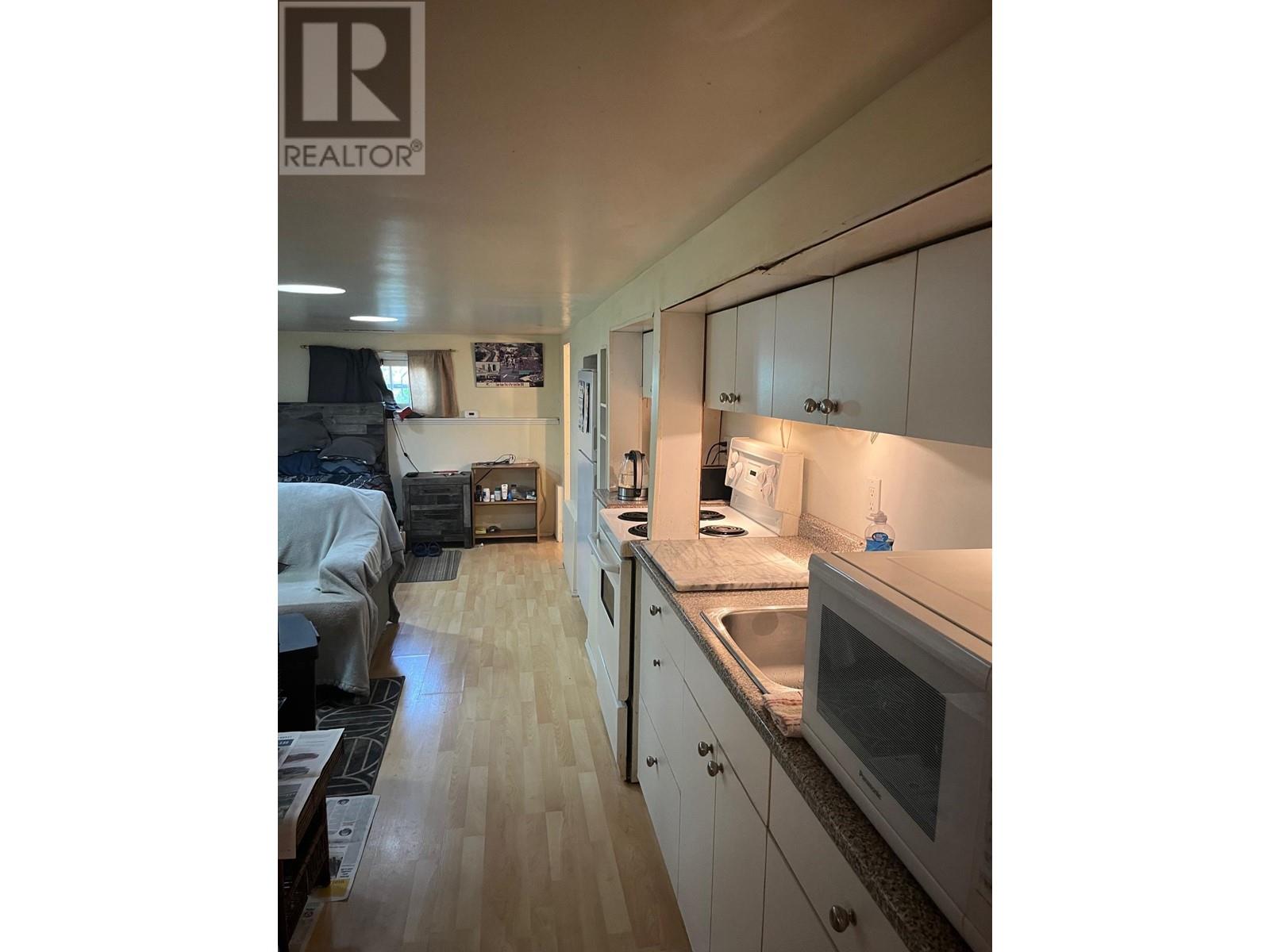 3042 E 17th Avenue, Vancouver, British Columbia  V5M 2N6 - Photo 15 - R2921313