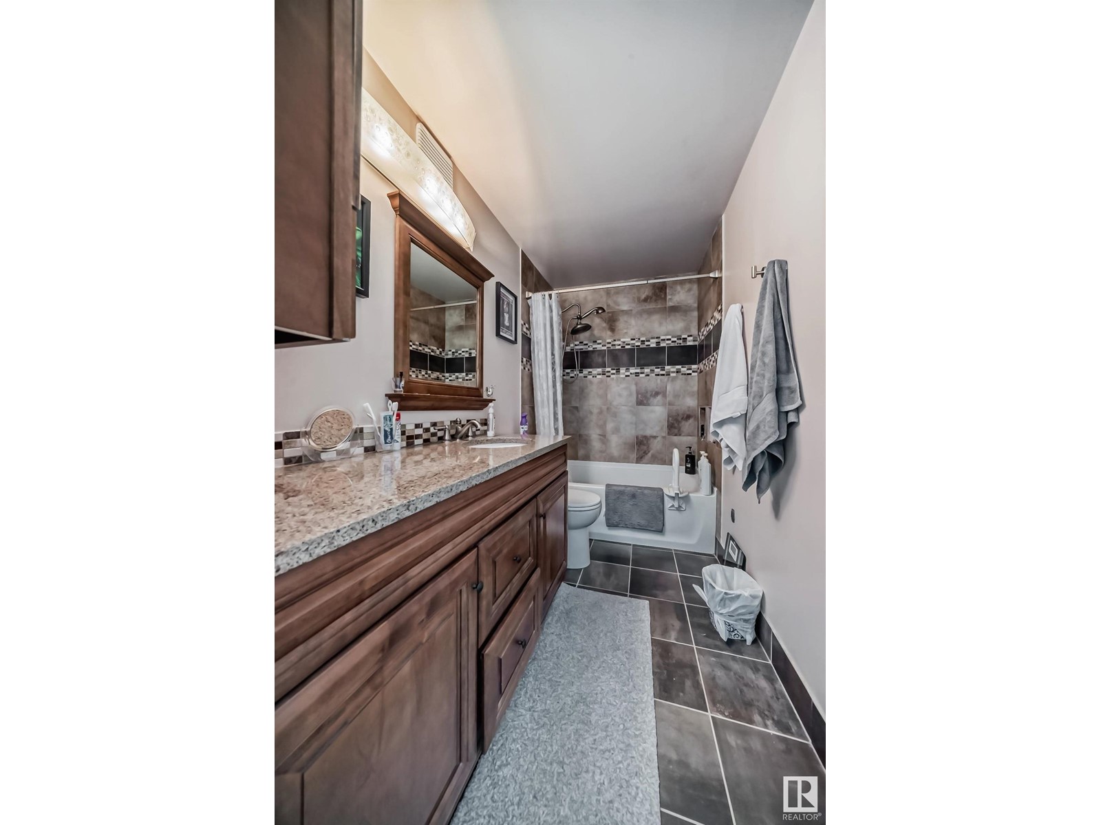 #25 2703 79 St Nw, Edmonton, Alberta  T6K 3Z6 - Photo 28 - E4400196