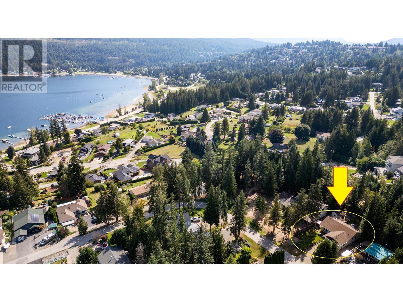 2876 Juniper Crescent Blind Bay