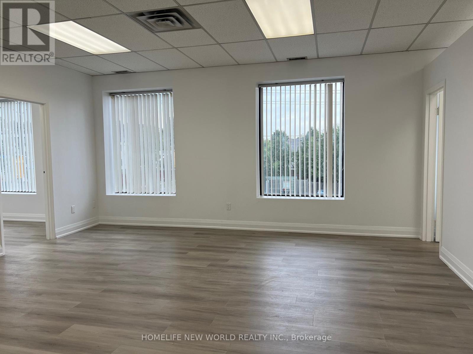 220 - 3300 Midland Avenue, Toronto (Milliken), Ontario  M1V 4W7 - Photo 5 - E9308350