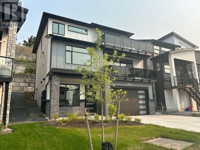 10530 Mcveety Street, Maple Ridge, British Columbia  V2W 1G5 - Photo 2 - R2922720