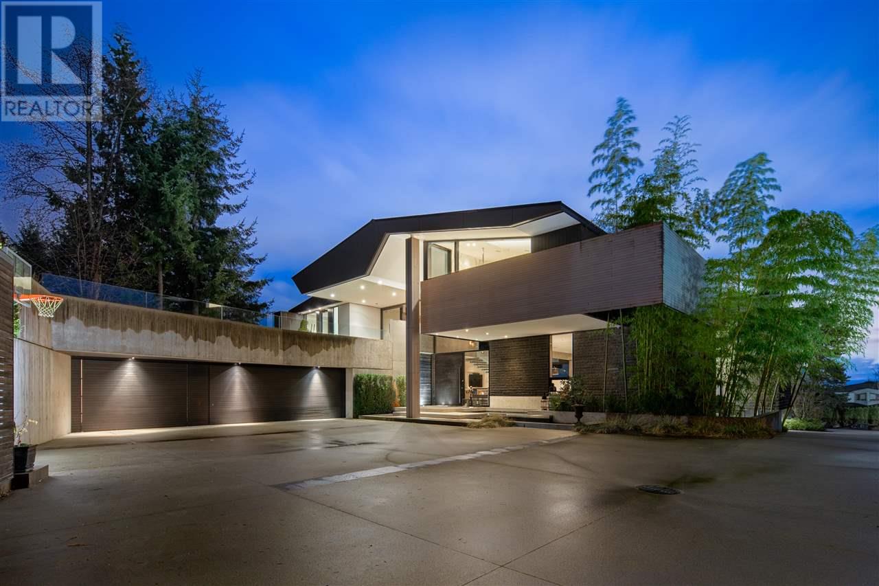 Property at 1071 GROVELAND ROAD image 2