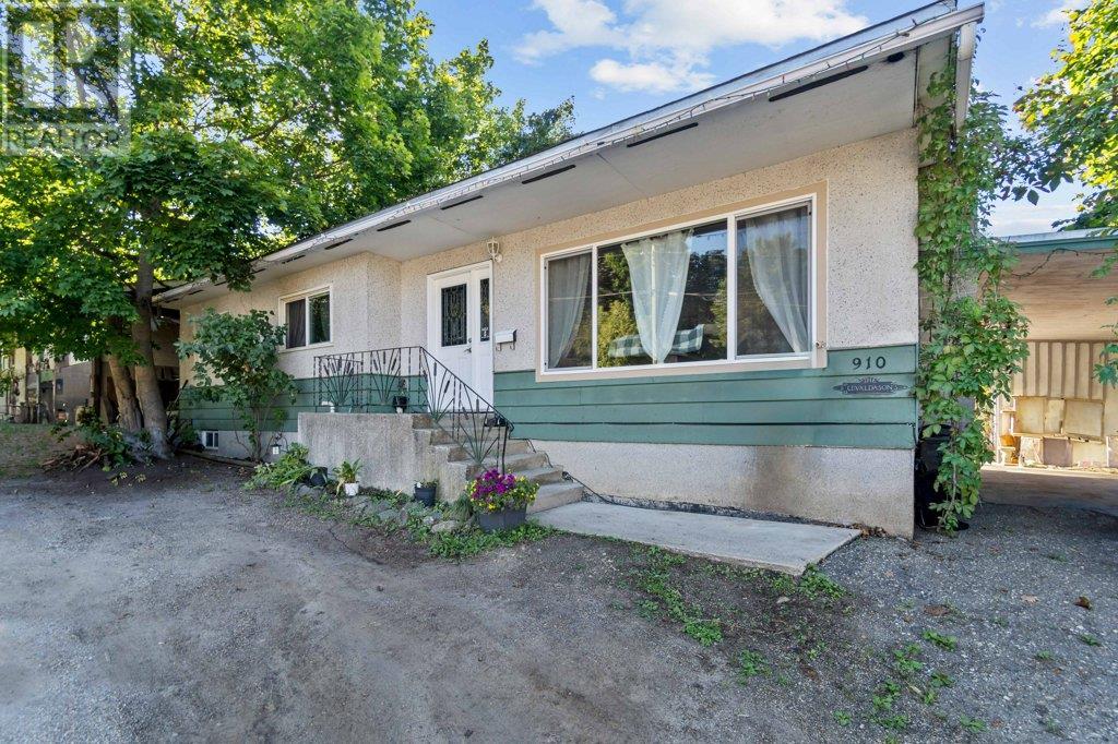 910 Okanagan Avenue SE, salmon arm, British Columbia