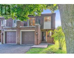 30 EDGAR WOODS ROAD, toronto (hillcrest village), Ontario