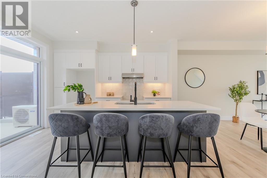 271 Grey Silo Road Unit# 65, Waterloo, Ontario  N2K 0E9 - Photo 14 - 40578339