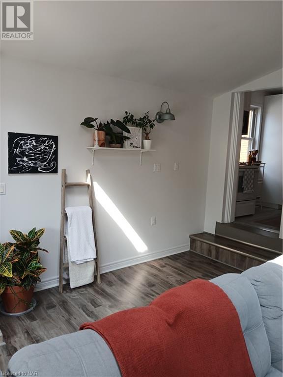 71 Albert Street, Welland, Ontario  L3B 4L3 - Photo 14 - 40643806