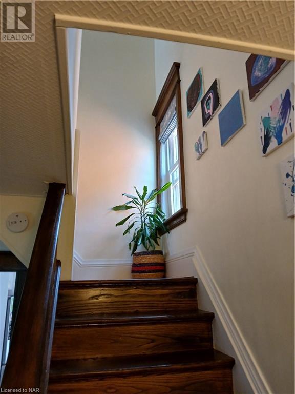 71 Albert Street, Welland, Ontario  L3B 4L3 - Photo 16 - 40643806