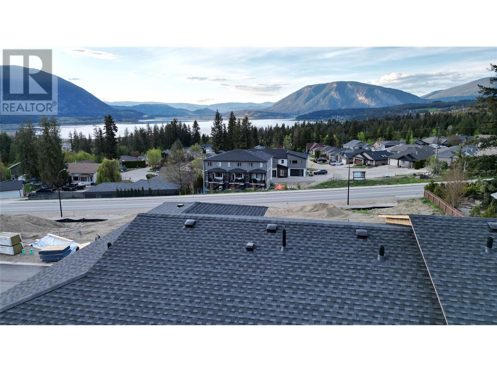 981 12 Street SE Unit# 25 Salmon Arm