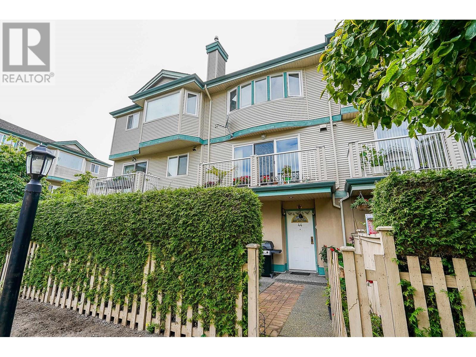 44 22800 WINDSOR COURT, richmond, British Columbia