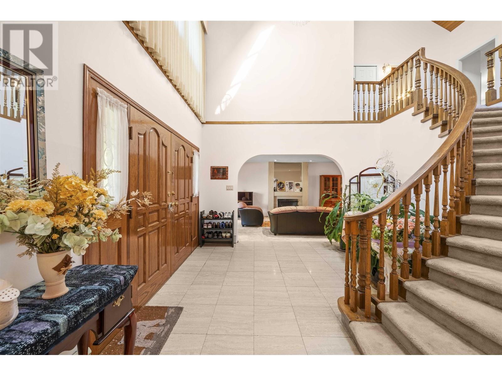 Listing Picture 4 of 23 : 6668 SELKIRK STREET, Vancouver / 溫哥華 - 魯藝地產 Yvonne Lu Group - MLS Medallion Club Member