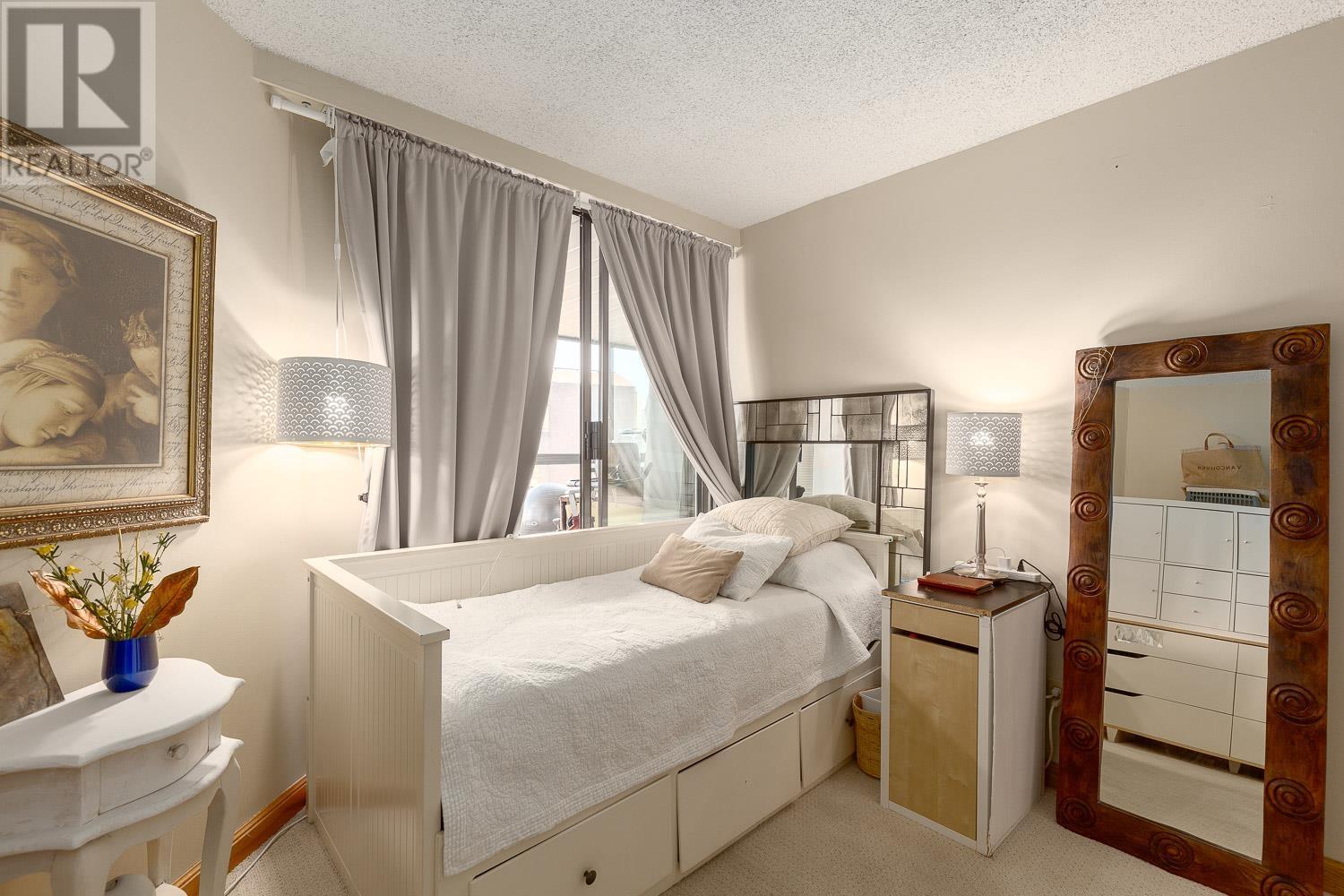 Listing Picture 21 of 32 : 1003 1450 PENNYFARTHING DRIVE, Vancouver / 溫哥華 - 魯藝地產 Yvonne Lu Group - MLS Medallion Club Member