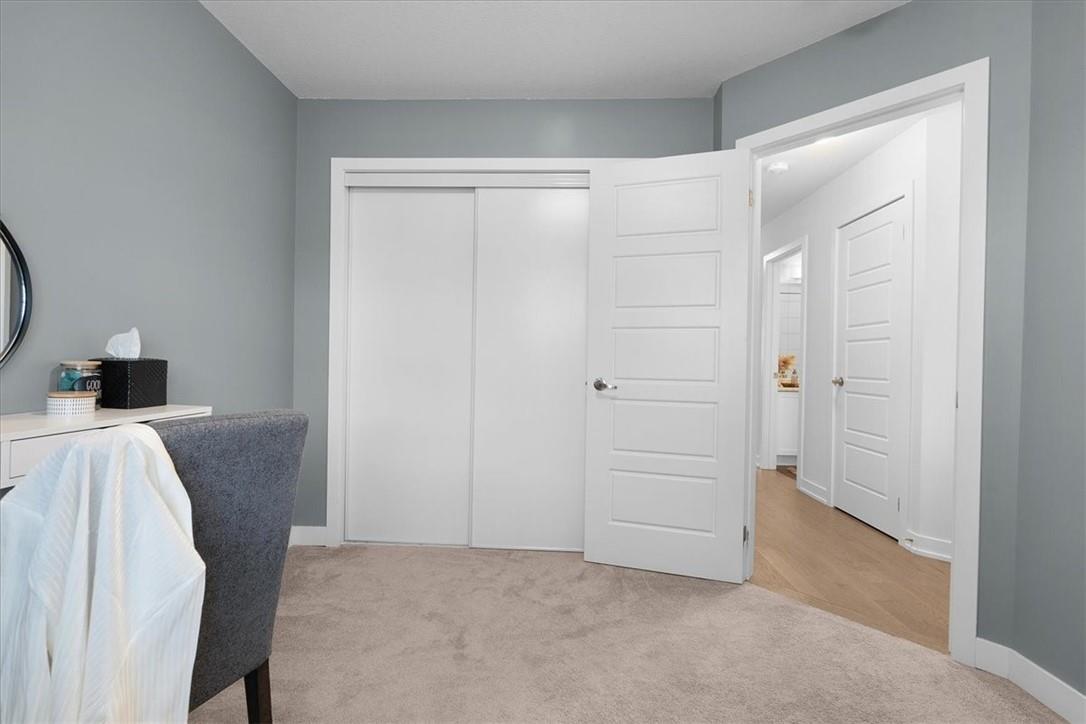 252 Kinsman Drive