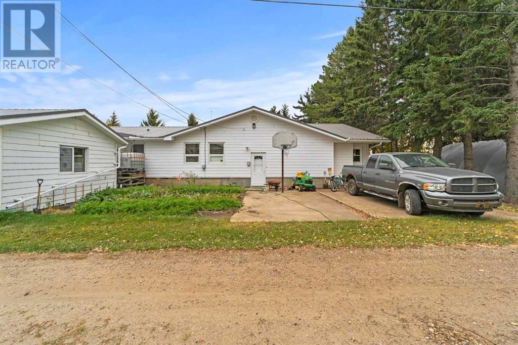 4914 46 Street, Killam, Alberta  T0B 2L0 - Photo 6 - A2089316