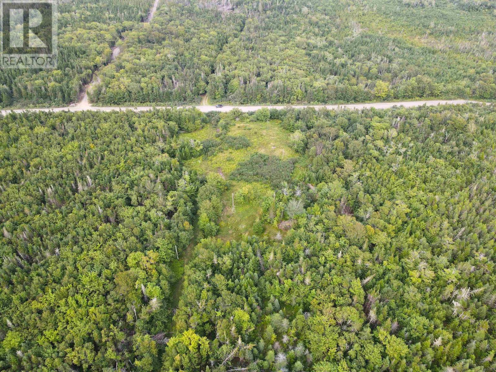 631 Moser River North Road, Moser River, Nova Scotia  B0J 2K0 - Photo 3 - 202421767