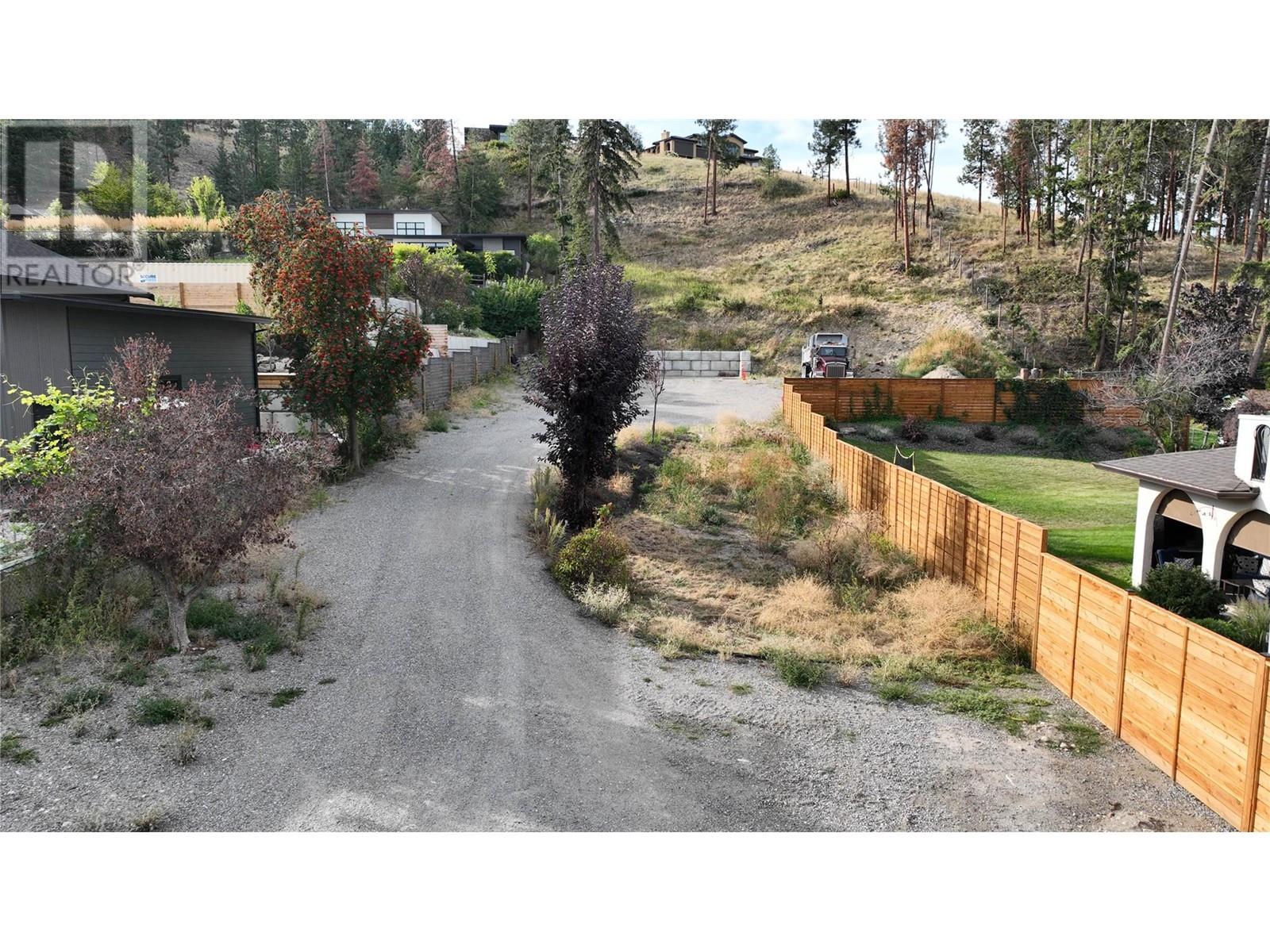 757 Barnaby Road Lot# Sl2, Kelowna, British Columbia  V1W 4N9 - Photo 23 - 10323700