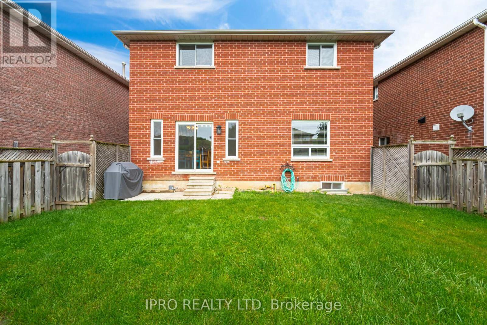 82 Joseph Crescent, Barrie (Painswick South), Ontario  L4N 0Y2 - Photo 31 - S9308653