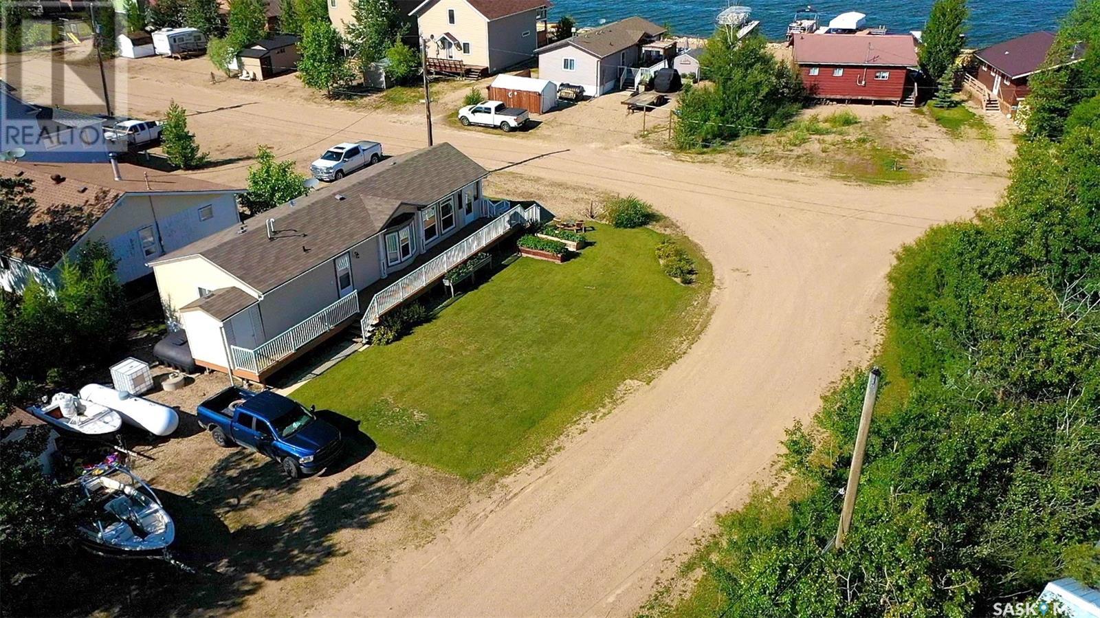 8 Knights Place, Fishing Lake, Saskatchewan  S0A 1A0 - Photo 41 - SK973064