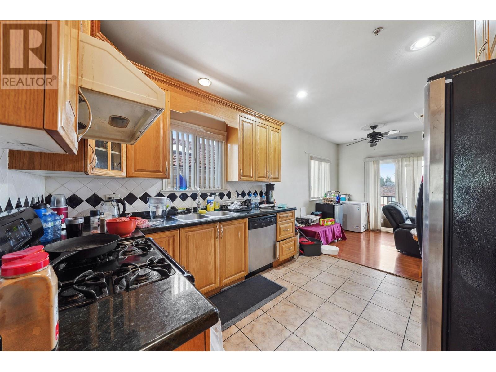 3234 Clive Avenue, Vancouver, British Columbia  V5R 4V2 - Photo 7 - R2923186
