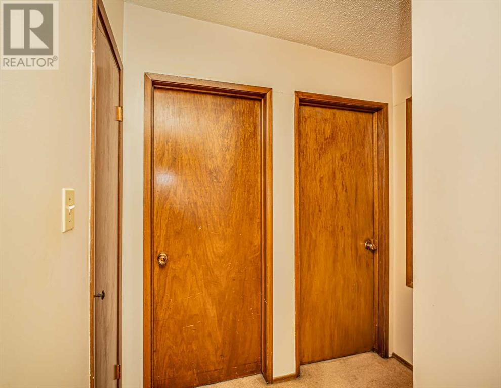 7325-7327 37 Avenue Nw, Calgary, Alberta  T3B 1T2 - Photo 11 - A2158266