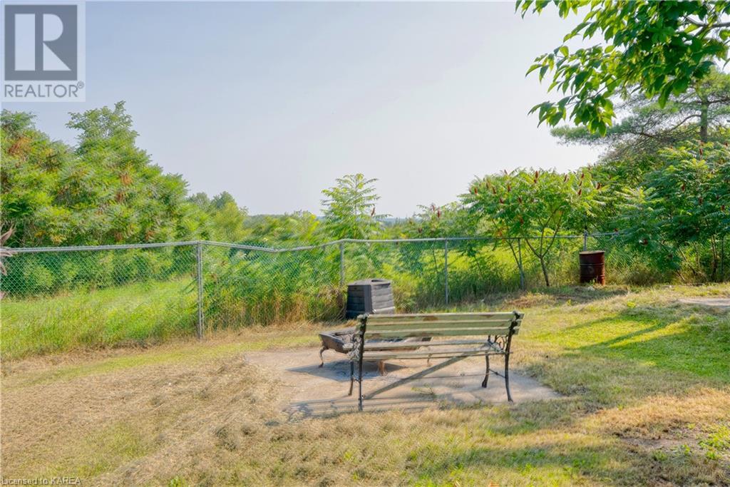 2610 Rutledge Road, Sydenham, Ontario  K0H 2T0 - Photo 7 - 40640943