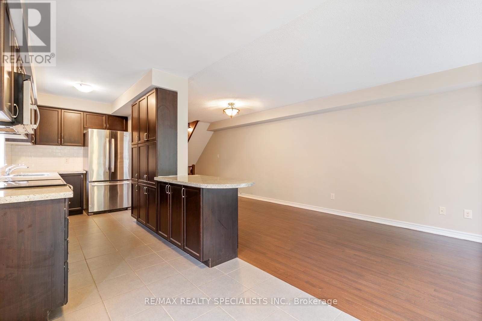 42 - 233 Duskywing Way, Oakville (Bronte West), Ontario  L6L 0C5 - Photo 15 - W9309538