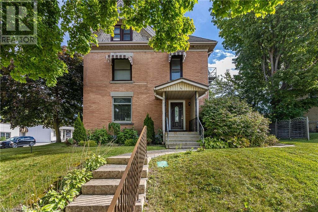 22 HARVEY Street, Tillsonburg, Ontario