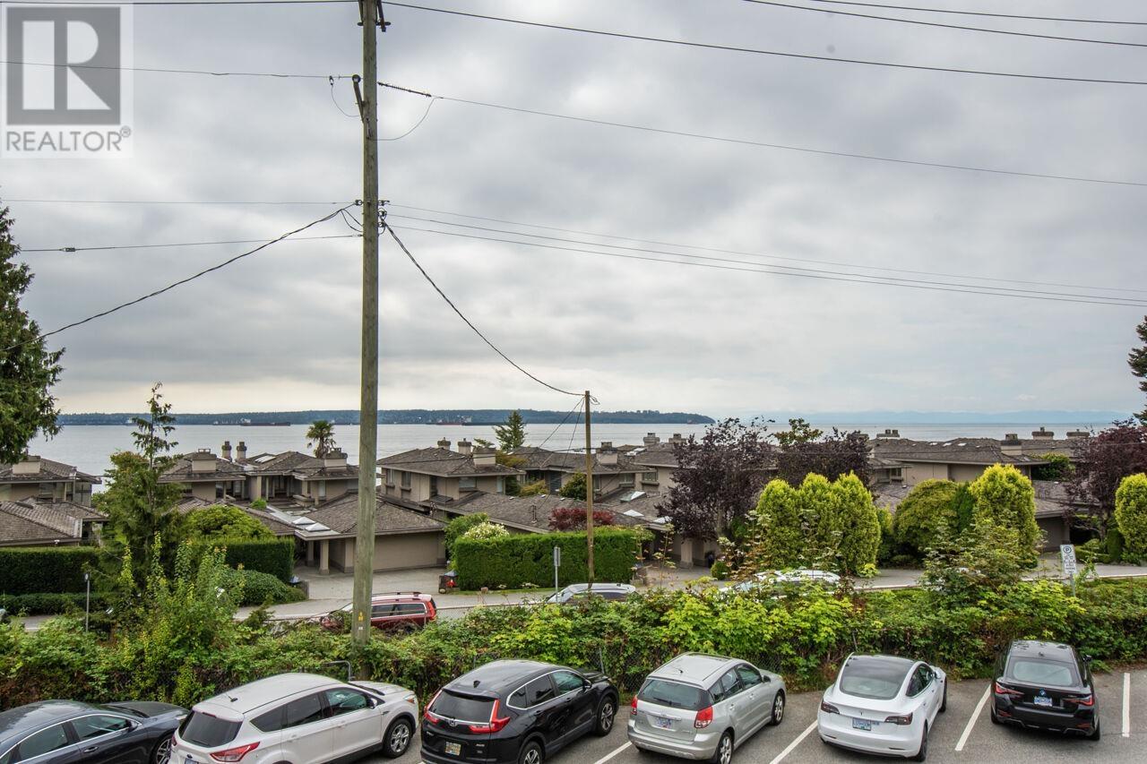 202 225 24th Street, West Vancouver, British Columbia  V7V 4G9 - Photo 12 - R2923353