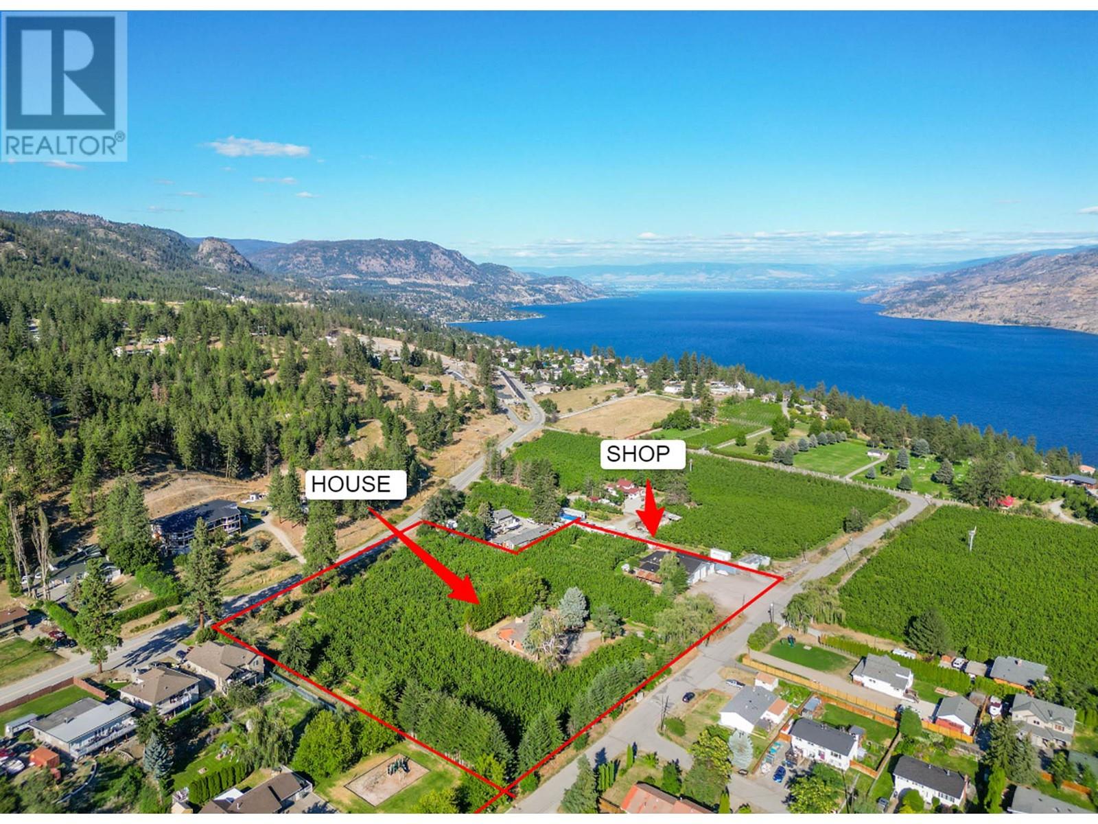 4977 Elliot Avenue, peachland, British Columbia