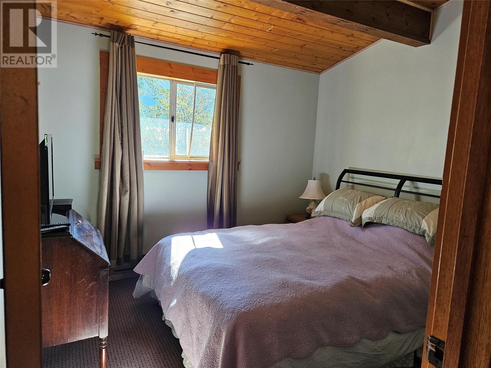 2920 Highway 3, Hedley, British Columbia  V0X 1K0 - Photo 22 - 10323738