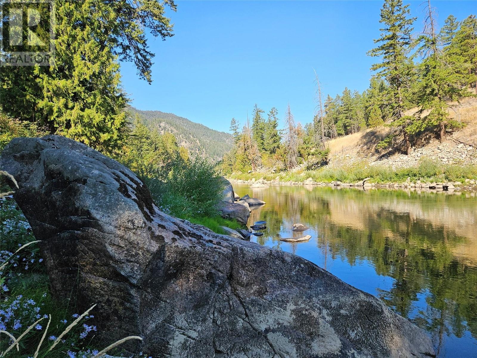 2920 Highway 3, Hedley, British Columbia  V0X 1K0 - Photo 33 - 10323738