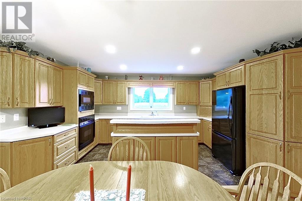 75551 Bluewater Highway, Bluewater (Bayfield), Ontario  N0M 1G0 - Photo 3 - X10781013