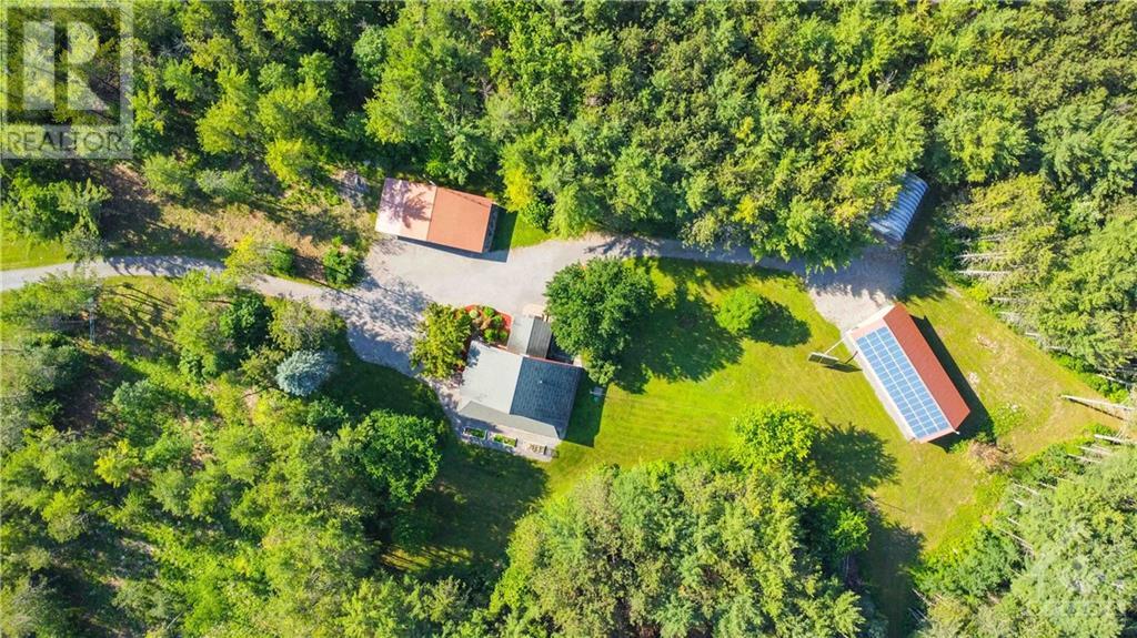 4113 STAGECOACH ROAD Osgoode