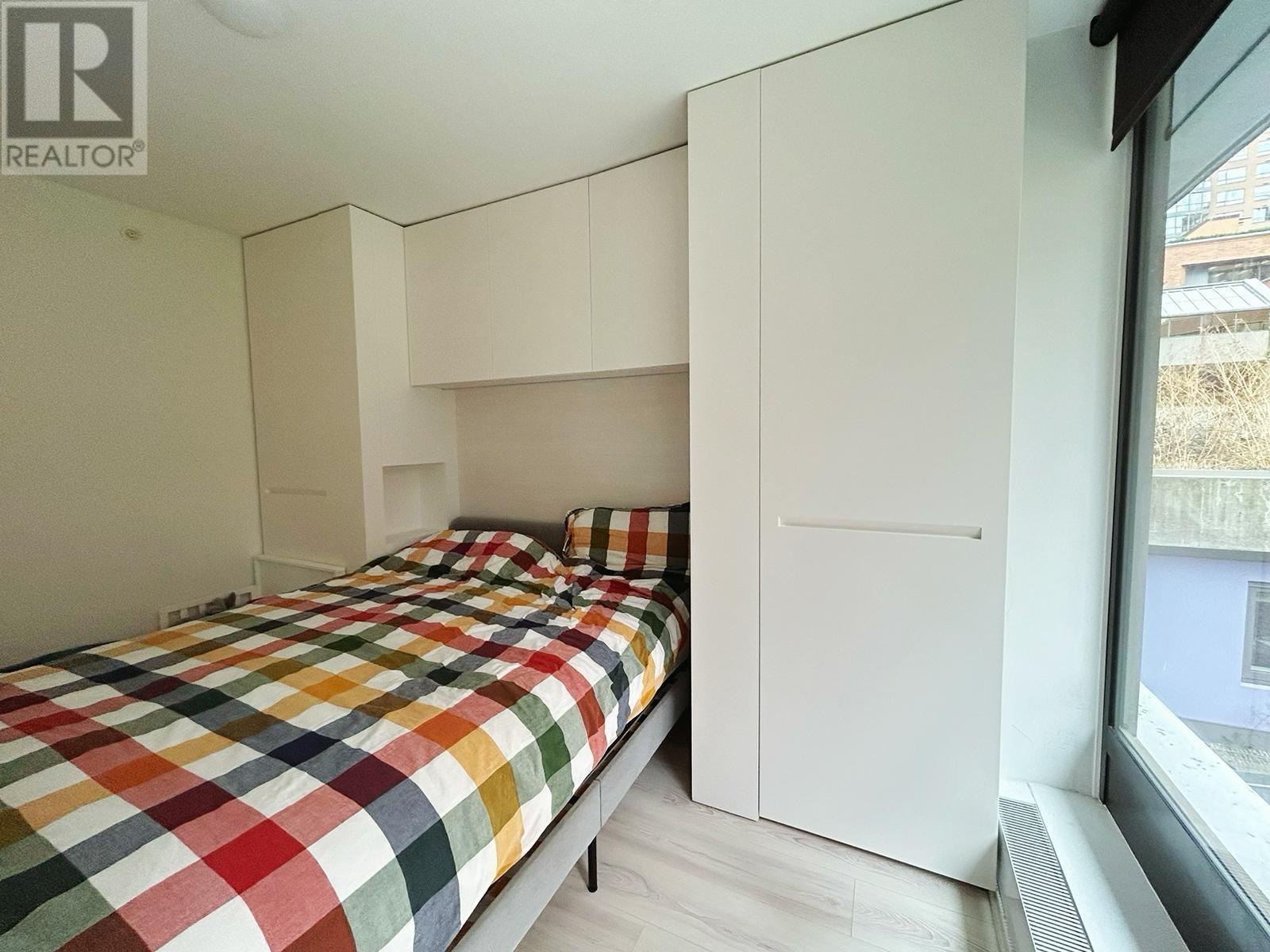 Listing Picture 13 of 22 : 507 1133 HORNBY STREET, Vancouver / 溫哥華 - 魯藝地產 Yvonne Lu Group - MLS Medallion Club Member