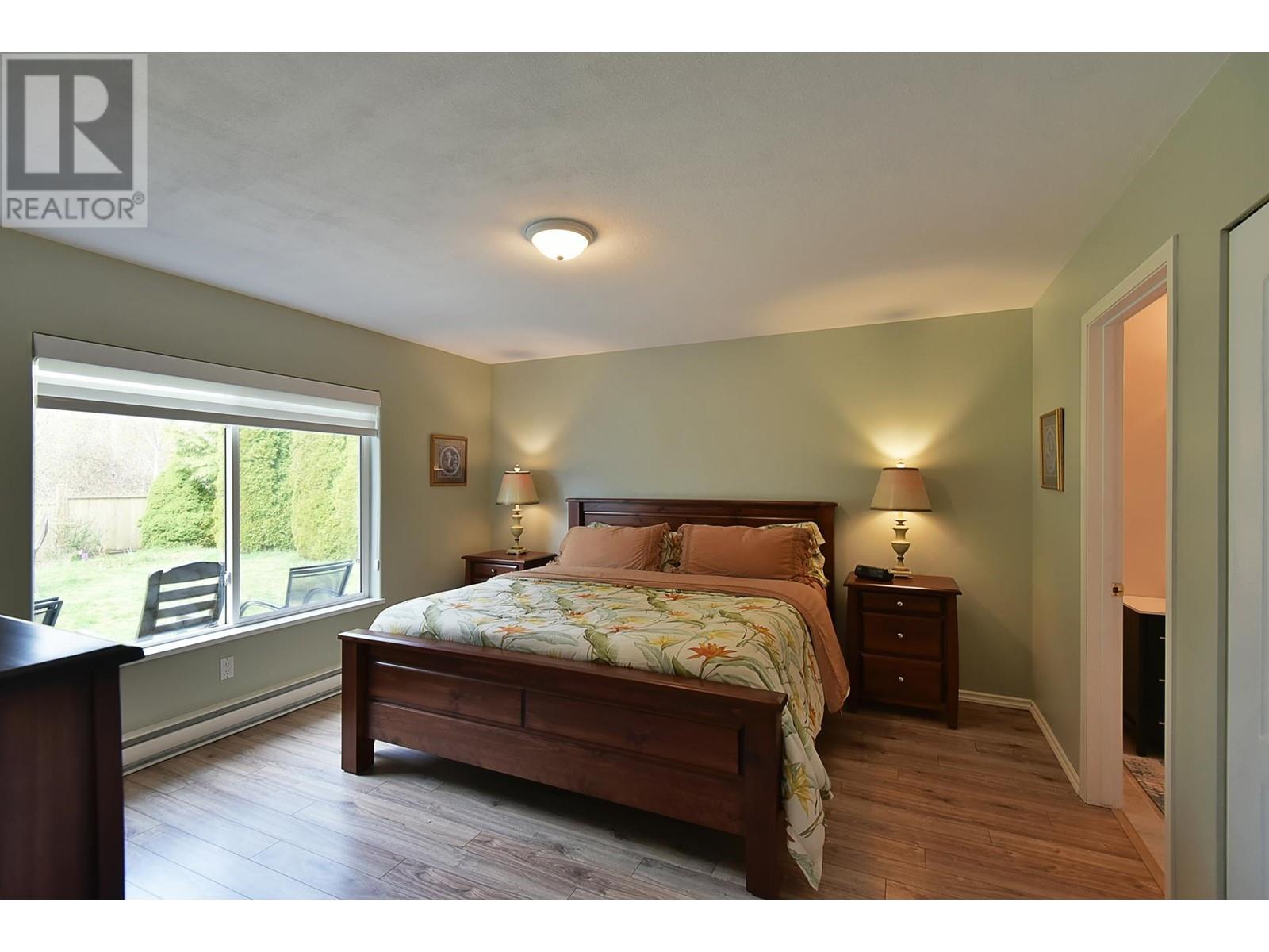 5643 Curtis Place, Sechelt, British Columbia  V7Z 0R9 - Photo 10 - R2923433