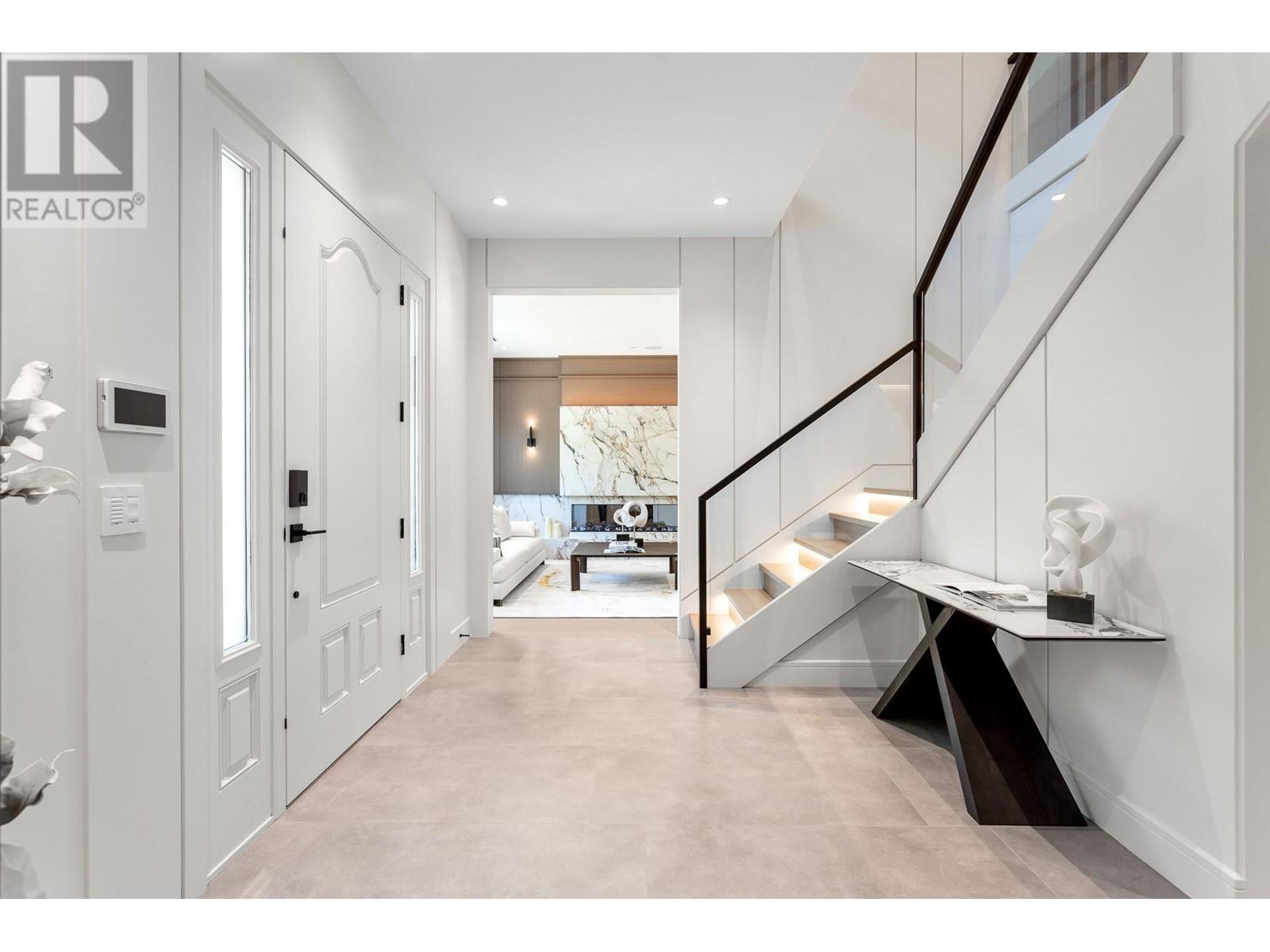 3852 W 50 Avenue, Vancouver, British Columbia  V6N 3V5 - Photo 2 - R2923266