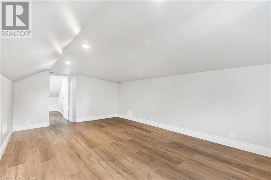 365 Victory Avenue, Welland, Ontario  L3B 4Z8 - Photo 23 - 40644967