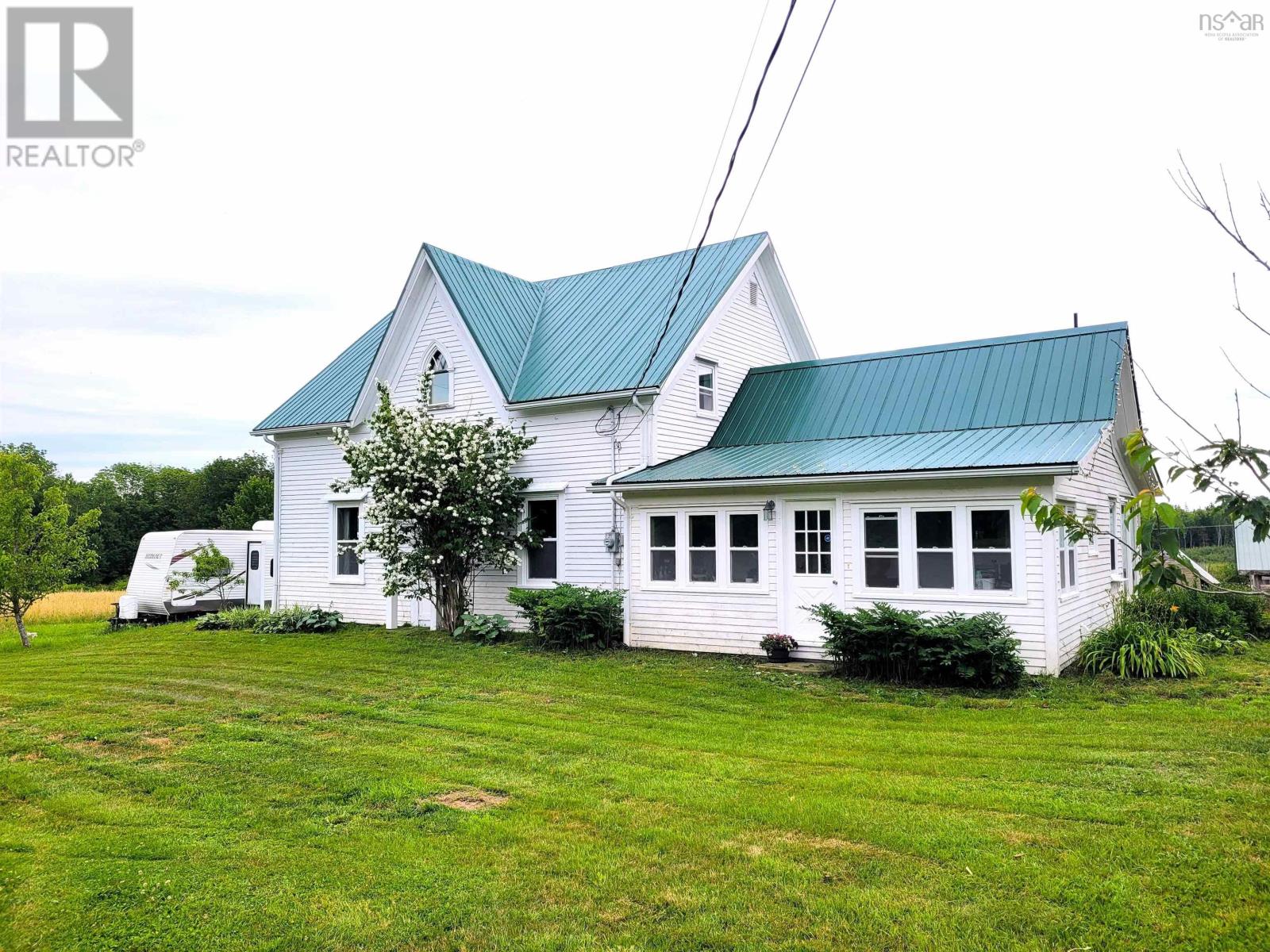 1086 Waldeck Line Road, Waldeck East, Nova Scotia  B0S 1E0 - Photo 1 - 202421859