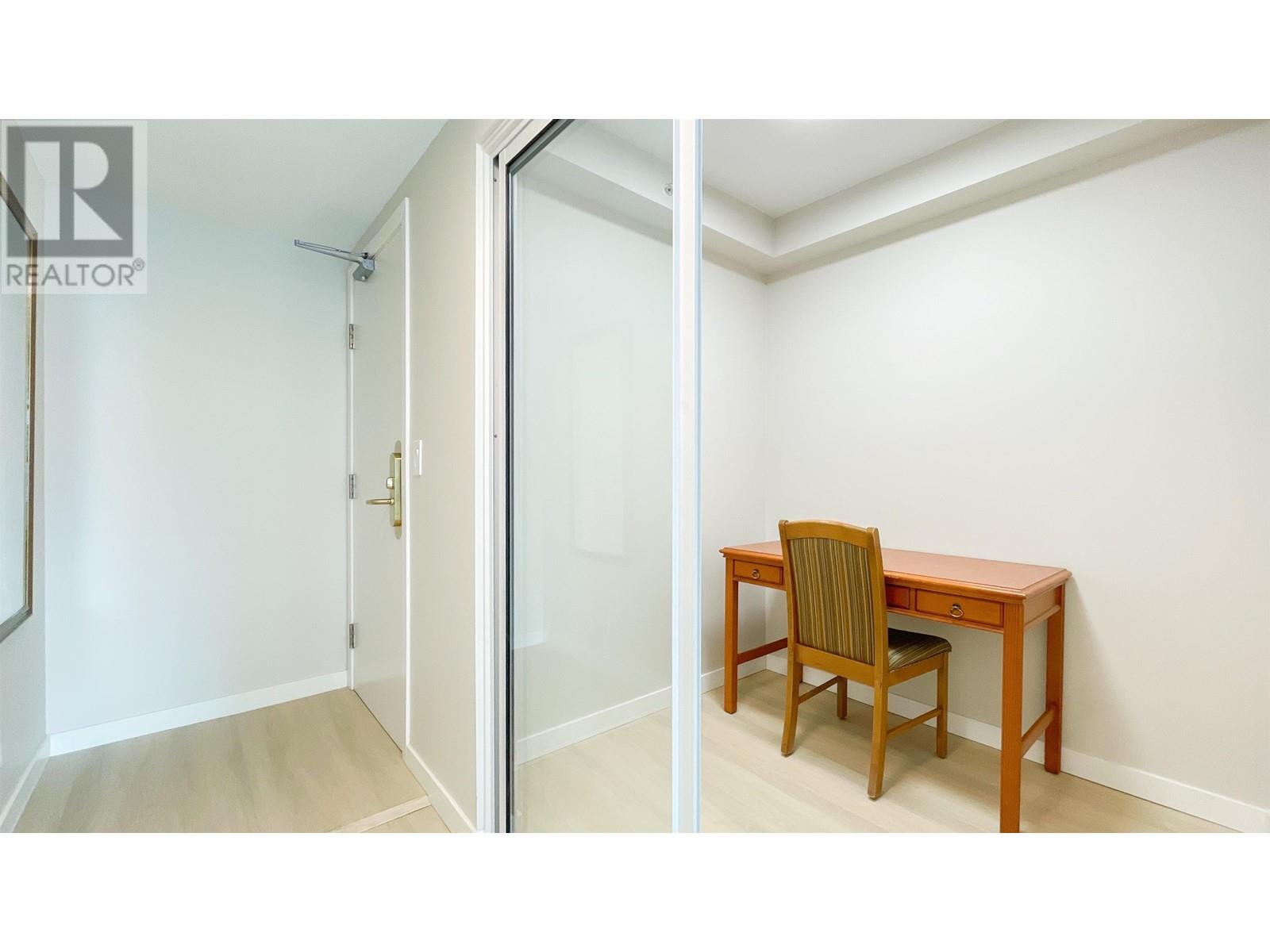 Listing Picture 11 of 20 : 1109 1889 ALBERNI STREET, Vancouver / 溫哥華 - 魯藝地產 Yvonne Lu Group - MLS Medallion Club Member