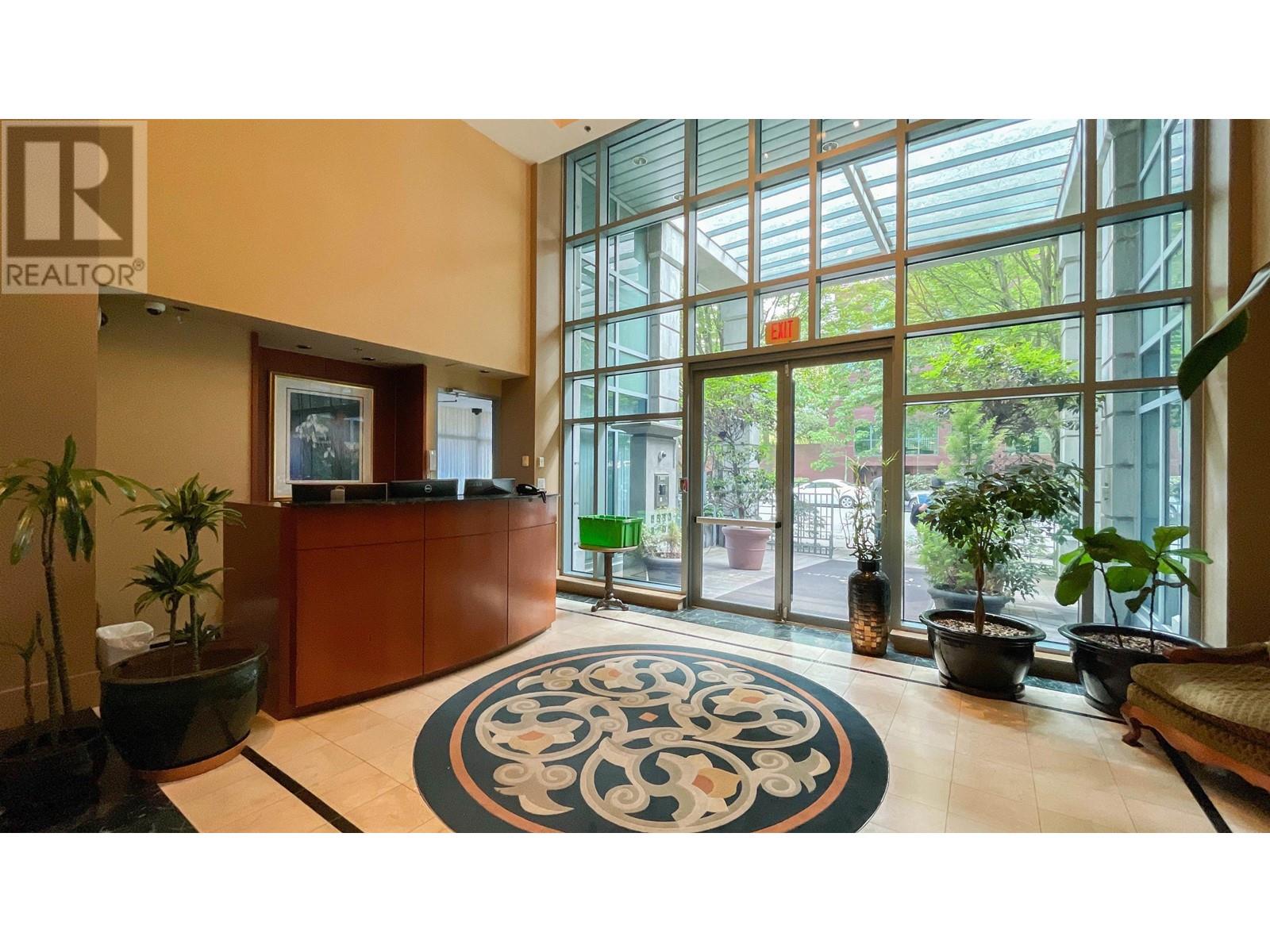 Listing Picture 16 of 20 : 1109 1889 ALBERNI STREET, Vancouver / 溫哥華 - 魯藝地產 Yvonne Lu Group - MLS Medallion Club Member