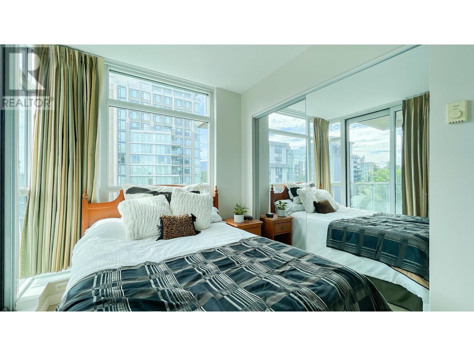 Listing Picture 9 of 20 : 1109 1889 ALBERNI STREET, Vancouver / 溫哥華 - 魯藝地產 Yvonne Lu Group - MLS Medallion Club Member