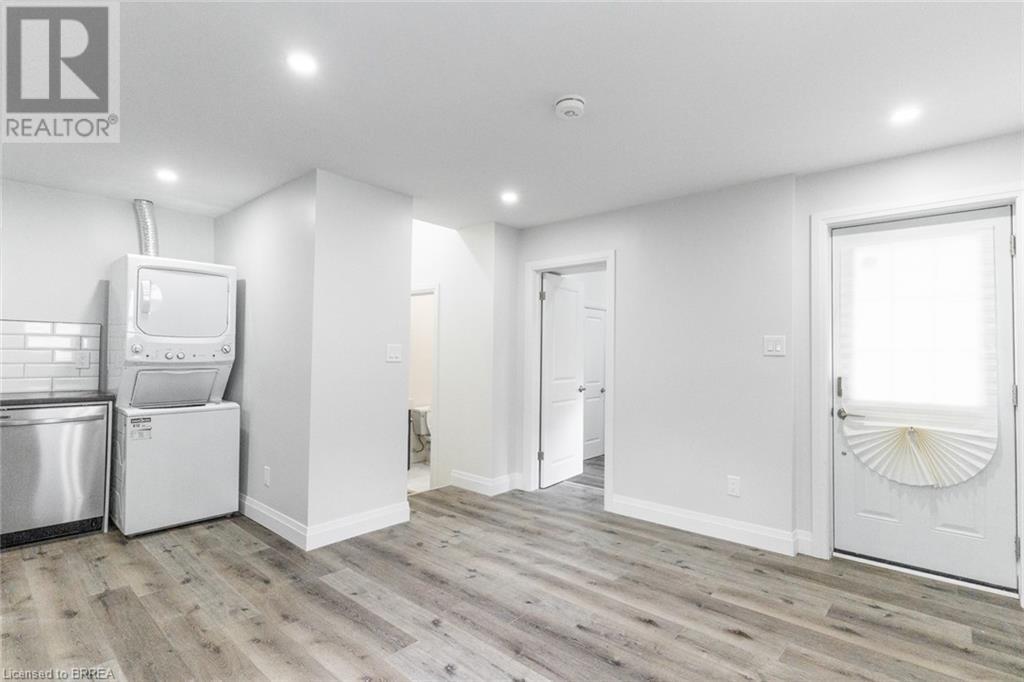 11 Washington Street, Brantford, Ontario  N3R 3W9 - Photo 27 - 40643204